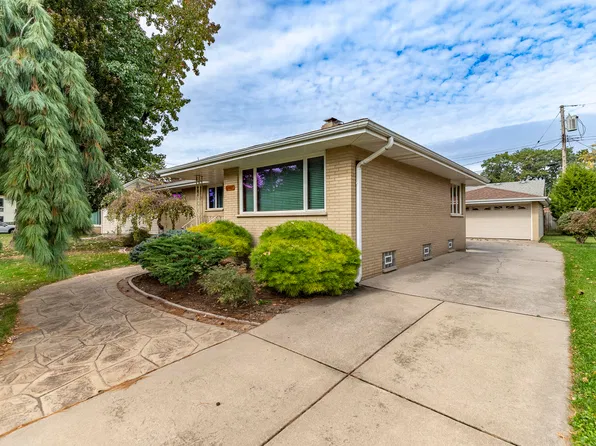 2441 Wicker Ave, Highland, IN 46322
