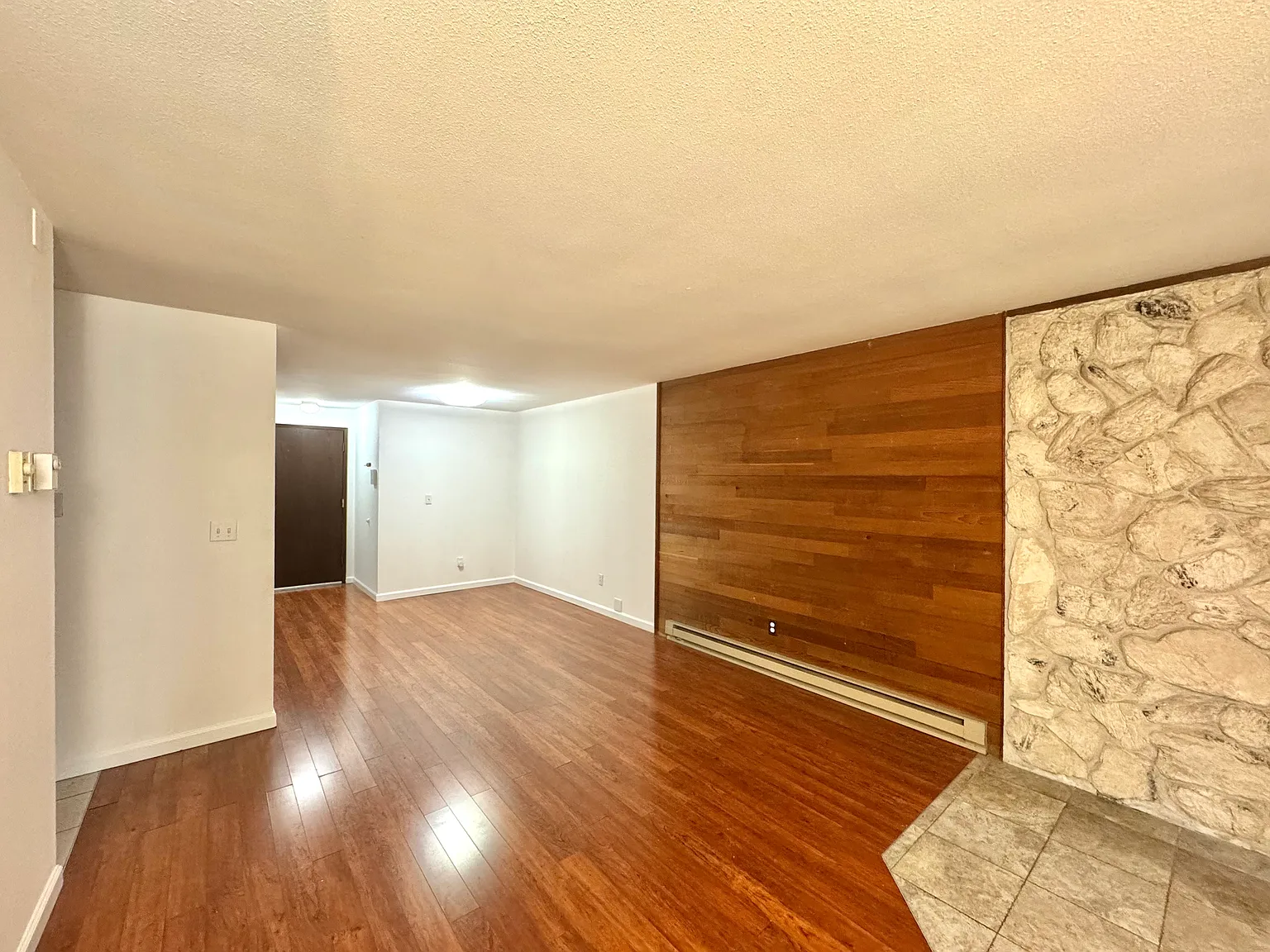 1 bed, 680 sqft, $1,725 — Photo 2