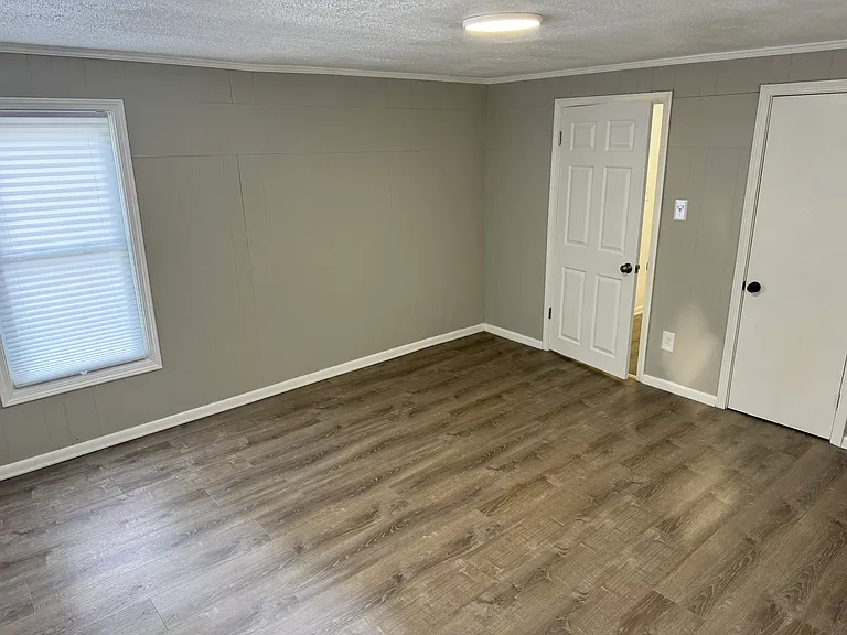 350 W Main St #3 — Photo 5