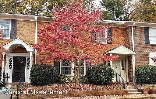 1st image of 3D Fountain Manor Dr
