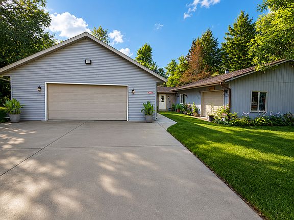 3rd image of 4001 Lake Placid Blvd SW