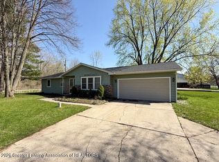 7895 W Herbison Rd, Grand Ledge, MI 48837