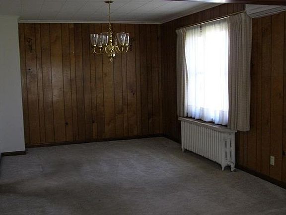 4th image of 1011 McKinley Ave