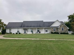 181 Graystone Dr, Gallatin, TN 37066