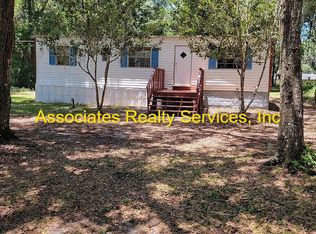 215 Ashley St, Hawthorne, FL 32640