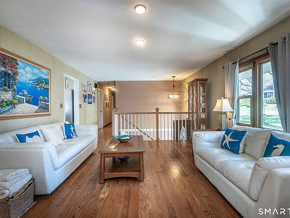 5th image of 283 Whittemore Road