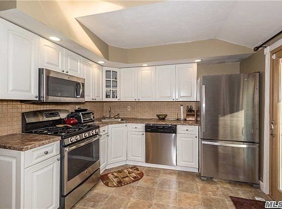 2nd image of 280 Elizabeth Ave