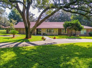 8149 Hollyridge Rd, Jacksonville, FL 32256