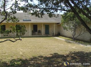 17111 Westview Trl, Dripping Springs, TX 78620