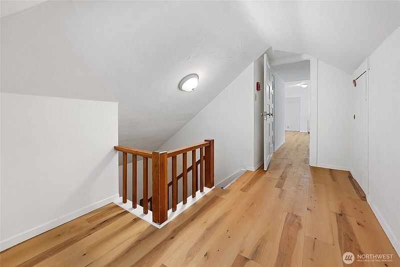 3rd image of 1414 W Tenth Avenue
