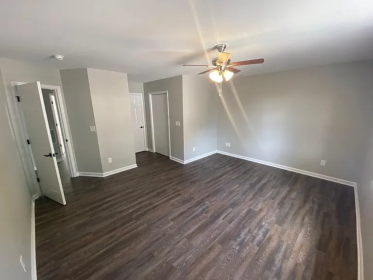 9677 Jamison Rd — Photo 9