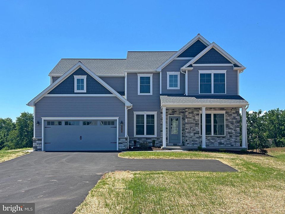 1st image of 118 Foxglove Dr
