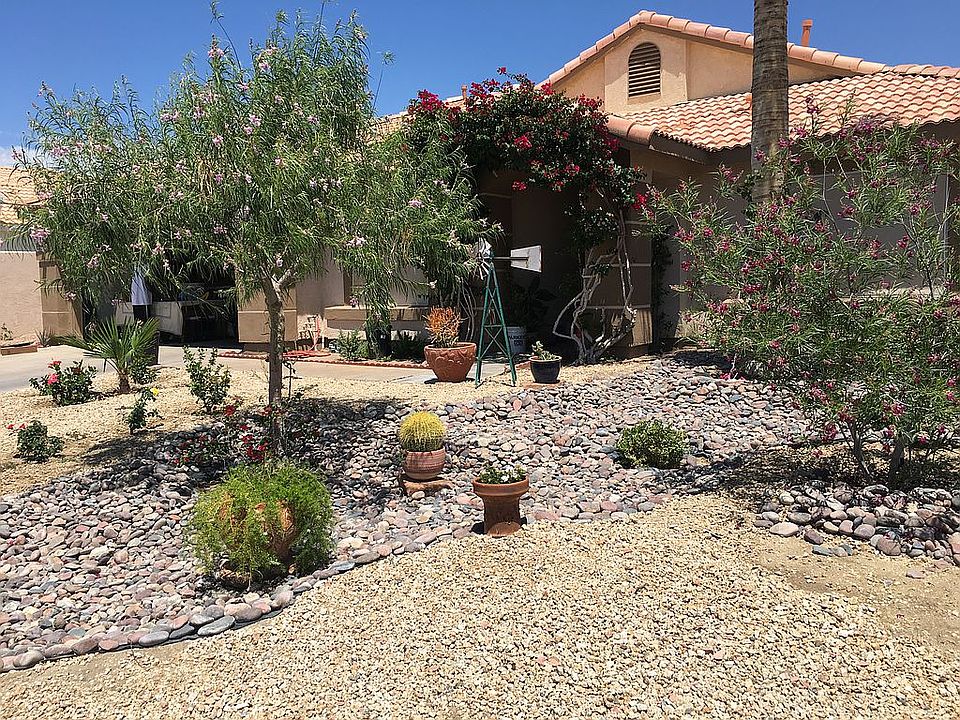 1st image of 65634 Avenida Dorado