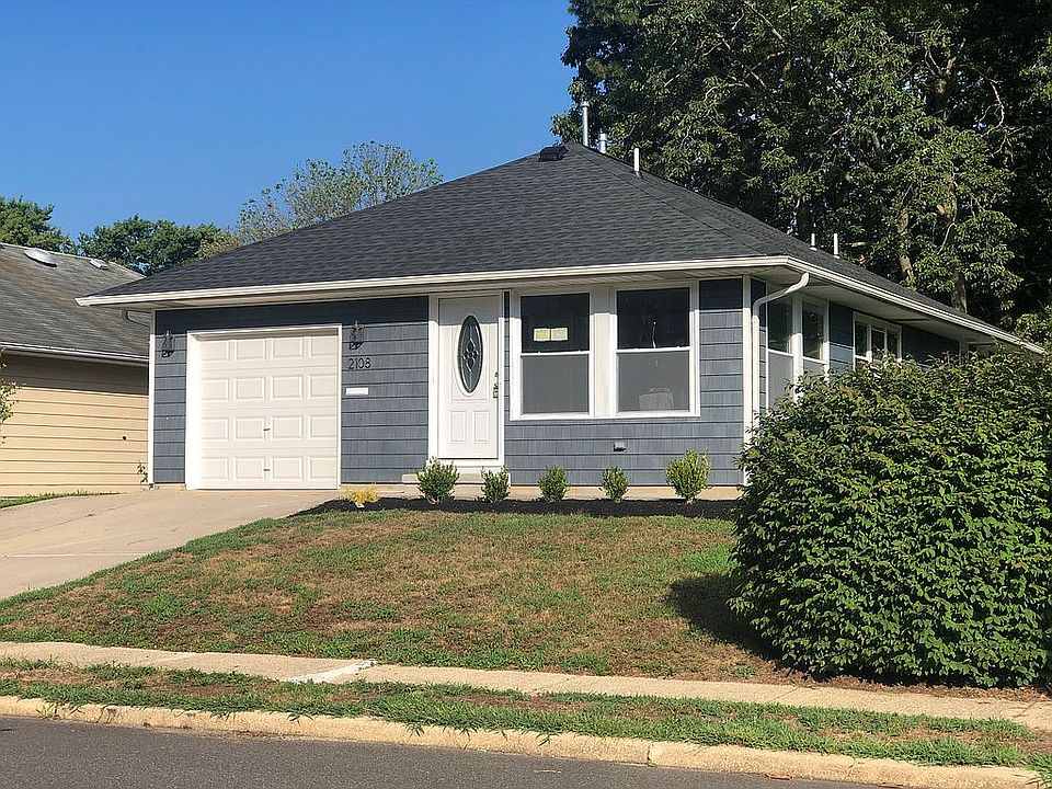 1st image of 2108 Mount Hope Ln