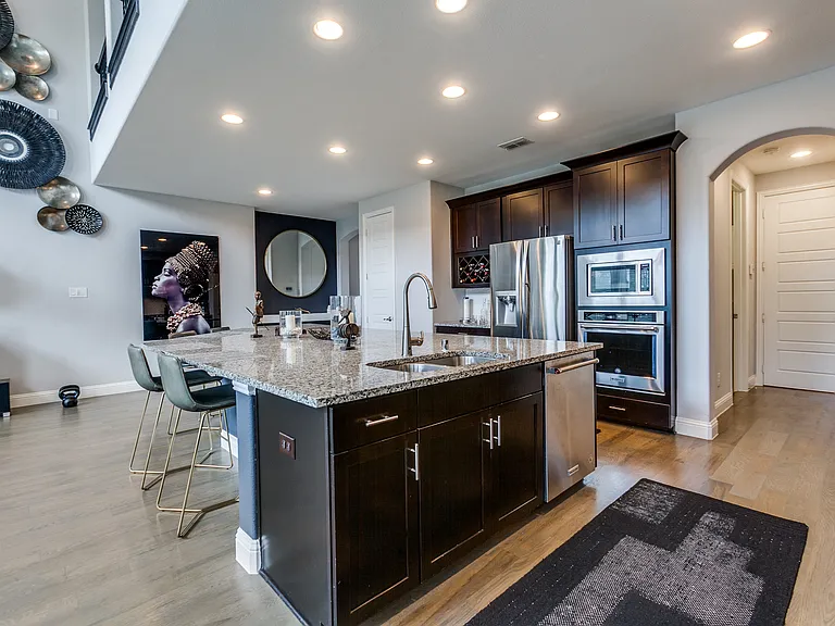 4194 Leighton Ln — Photo 5