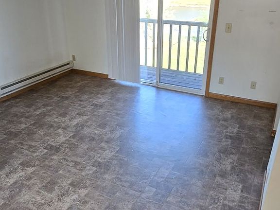 2nd image of 30 Donohue Ct APT 3