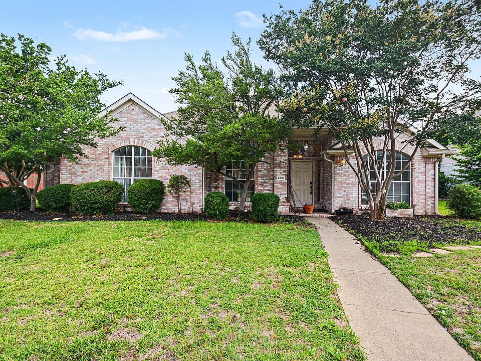 1st image of 4581 Crown Ridge Dr