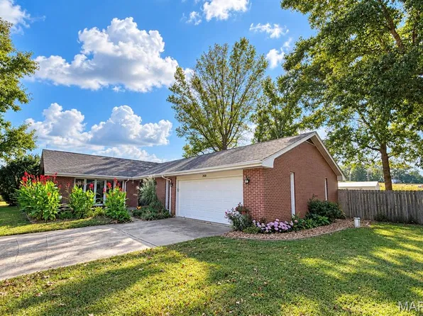 2733 Plymouth Dr, Bland, MO 65014