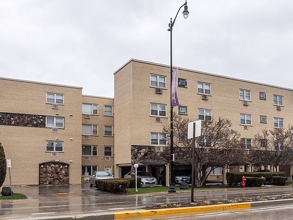 2nd image of 5220 Oakton St APT 208