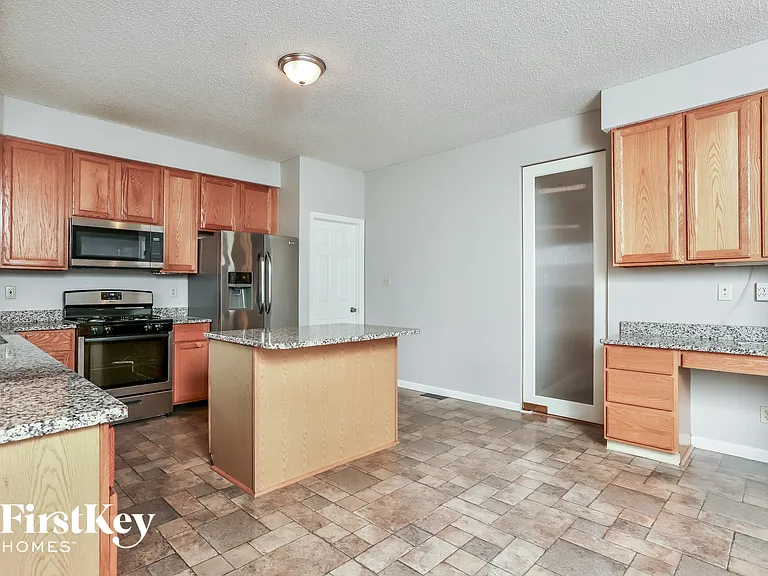 206 Sunshine Dr — Photo 7