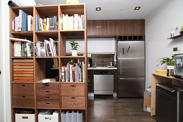 Rented by Nooklyn NYC LLC | media 71