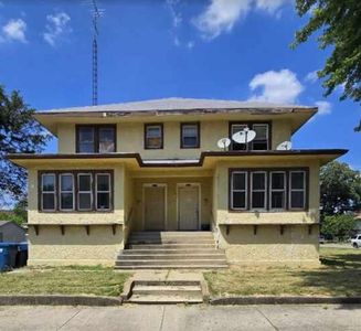 679 E River St, Kankakee, IL, 60901
