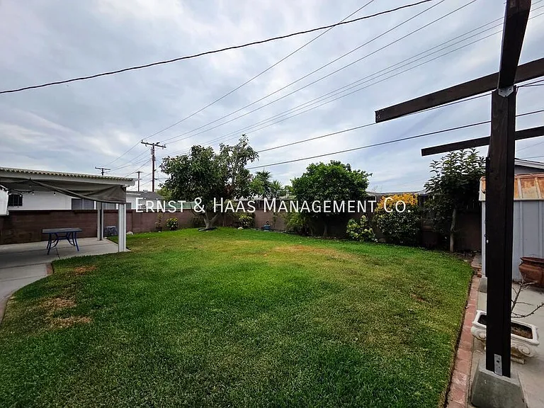 8131 San Mateo Cir — Photo 26
