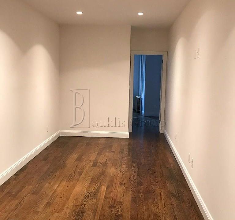 2nd image of 4617 30th Ave APT 3L