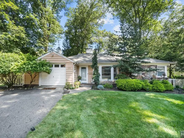 199 Darlington Ave, Ramsey, NJ 07446