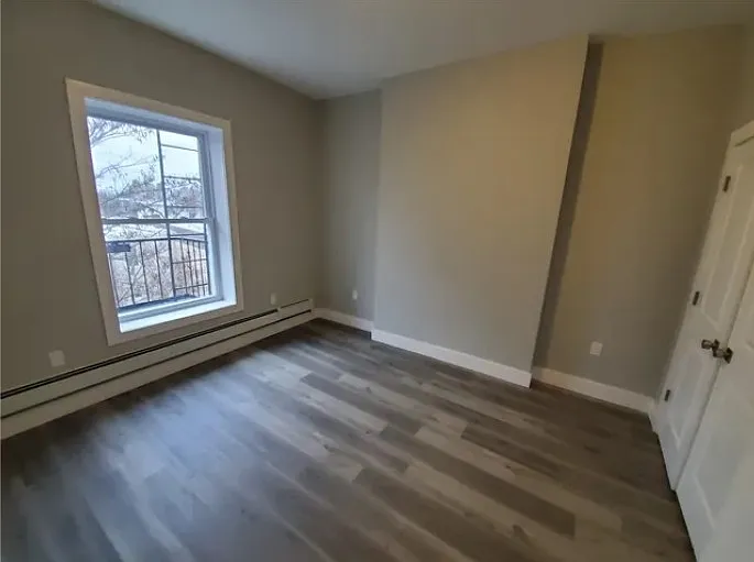 372 Forrest St #1 — Photo 5