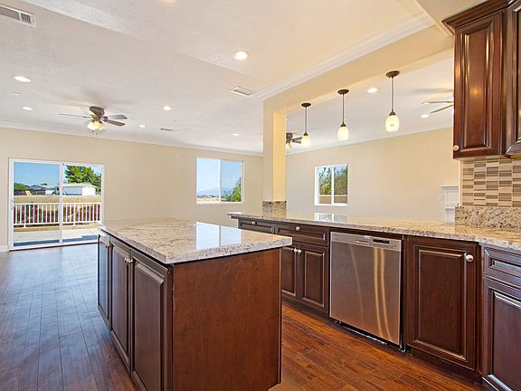 4th image of 40380 Heirloom Ct