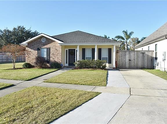 2nd image of 4831 Park Dr N