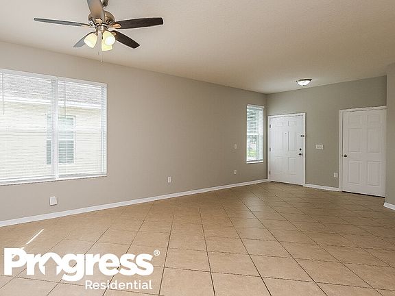 4th image of 12861 Geneva Glade Dr