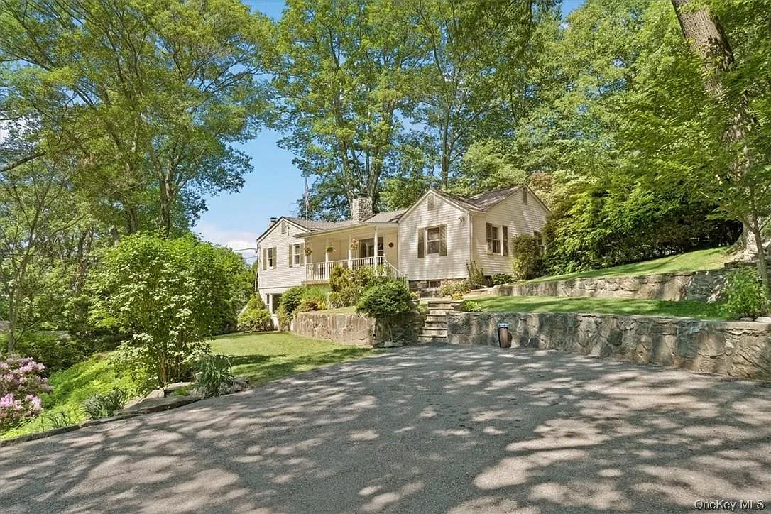 13 Split Rock Road, Carmel, NY 10541 — Photo 2