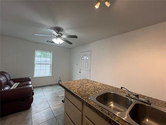 5th image of 1164 Avenue B
