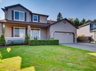 13213 SE Kisor Ct, Happy Valley, OR 97086