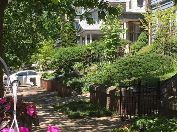 86 Sherman Place image 26 of 34