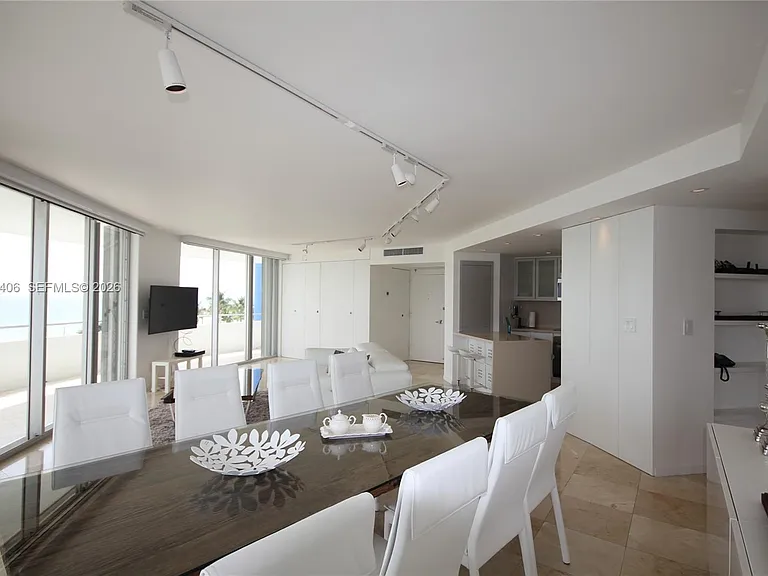 5151 Collins Ave #532 — Photo 3