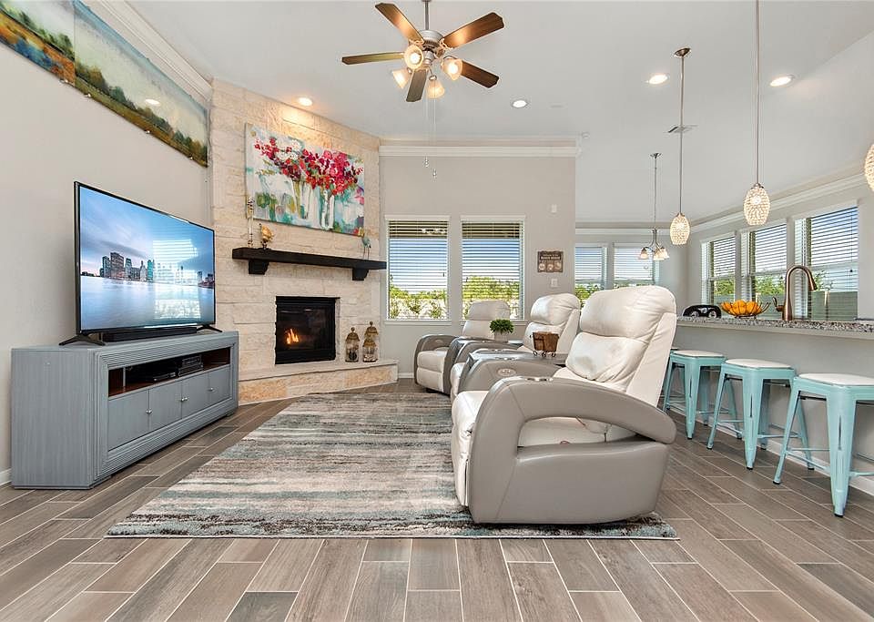 1st image of 1625 Canchola Ln