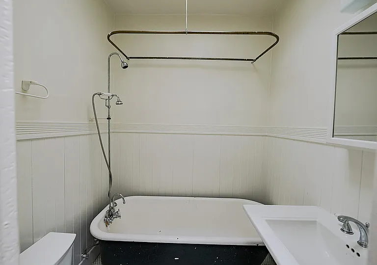 254 Vernon Ave #2 — Photo 29