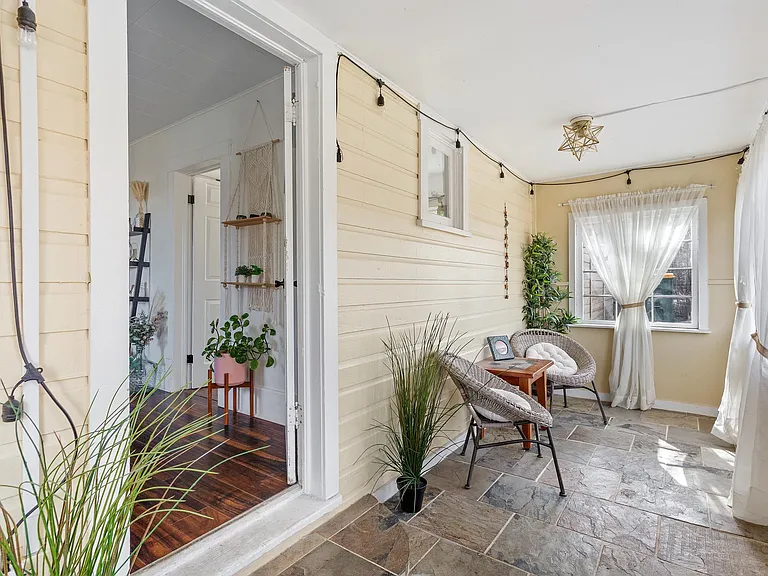 3904 S Pearl St — Photo 17