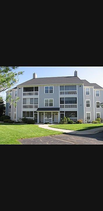 1st image of 388 Boyer Ct