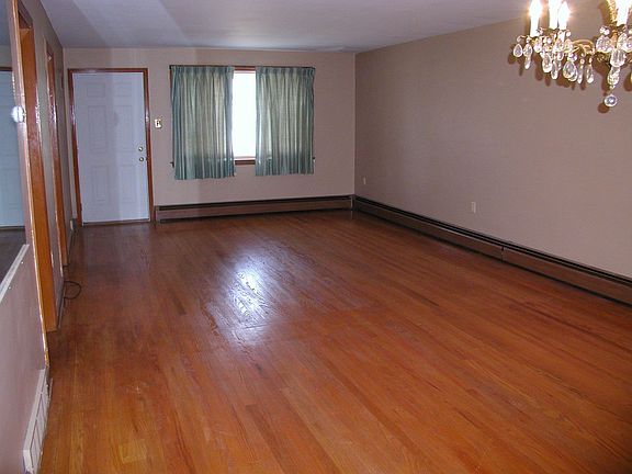 2nd image of 42 Conliss Ave