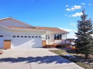 6573 Wellington Ct, Rapid City, SD 57702