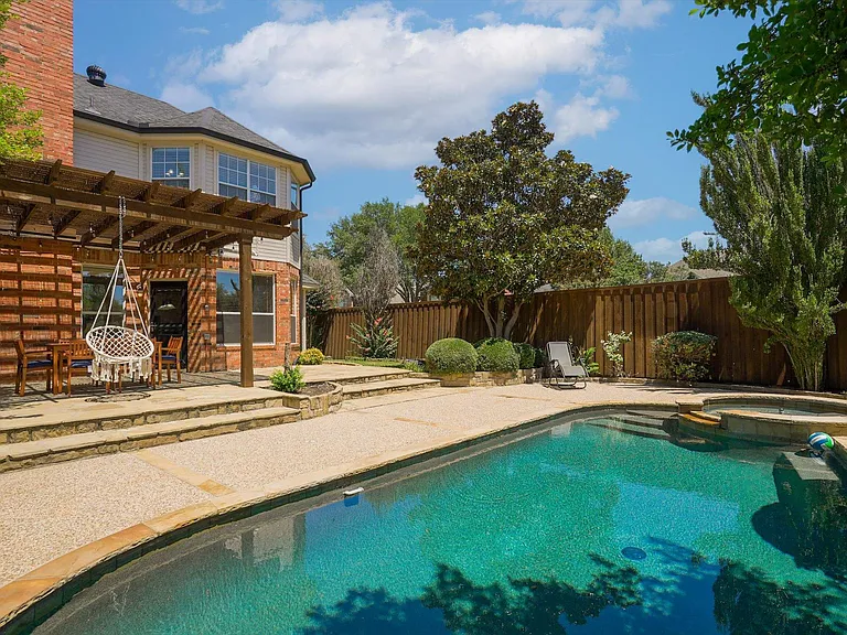 2800 Cherry Spring Ct — Photo 36