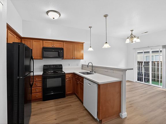 5th image of 6568 NE Deer Run St