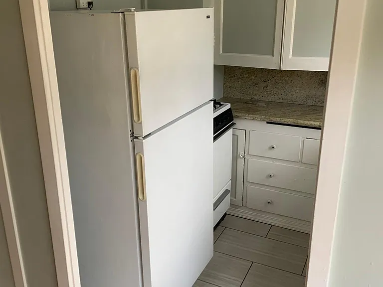 2535 Regent St #7 — Photo 4