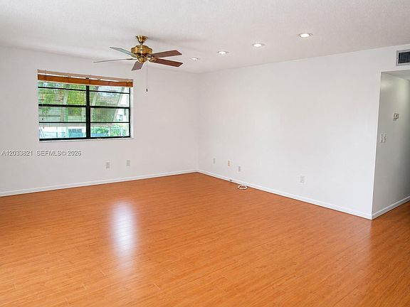 4th image of 7935 SW 86th St APT 823
