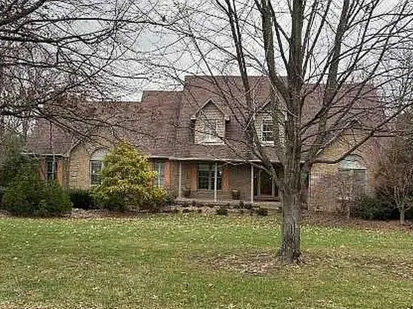 724 Twelve Oaks Dr, Mount Washington, KY 40047