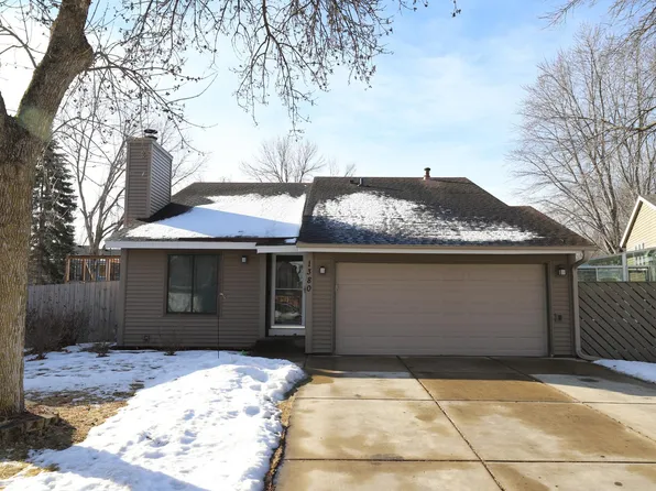 1380 Viewcrest Rd, Shoreview, MN 55126